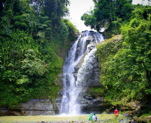 Madina Wisata: Jembatan Keindahan Cilacap yang Tak Pernah Penuh